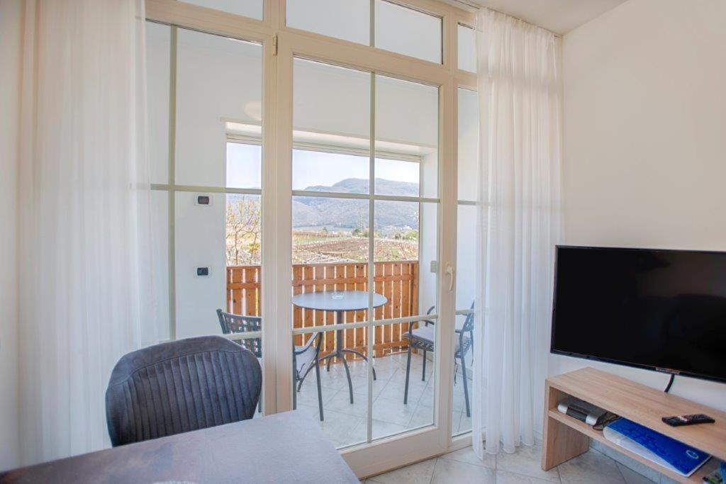 Residence Roland Caldaro Esterno foto